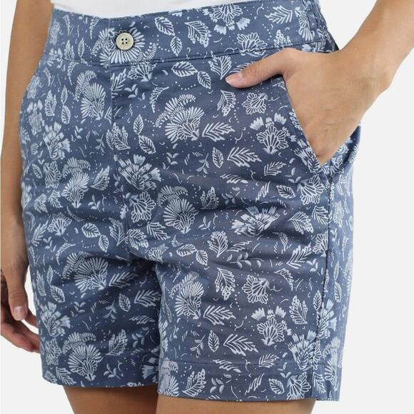JACHS Girlfriend Pants - Woman’s Jach’s Girlfriend Blue Floral Print  Shorts X-Large